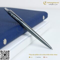 Bút bi cao cấp Parker Jotter PRM Đ-OF Grey CT TB6-1953417 (8)